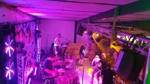 Beschallungsanlage-Band-mieten.jpg