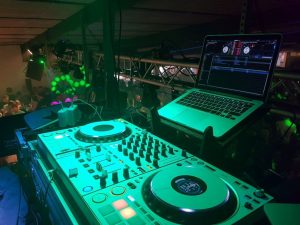 DJ-Controller.jpg